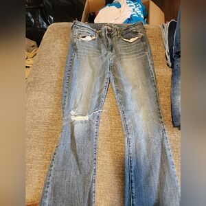 American Eagle Skinny Kick Jeans